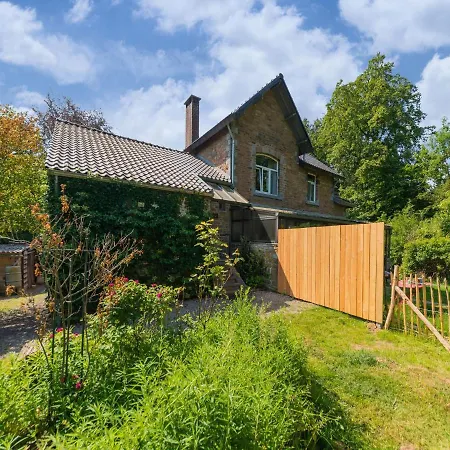 Cosy Holiday In With Garden Сasa de vacaciones Modave