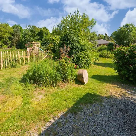 Cosy Holiday In With Garden Modave